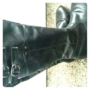 Black boots