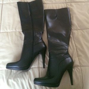 NWOT Nine West Boots 8.5