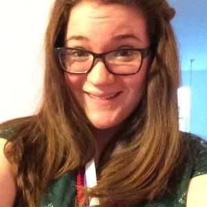 Meet your Posher, Emilee