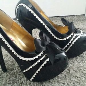 Black heels
