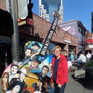 Meet your Posher, Lisa