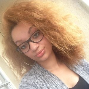 Meet your Posher, Ariel