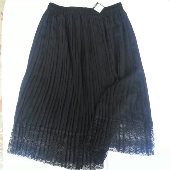 Club Monaco Tauru skirt Jupe size 6 NWT