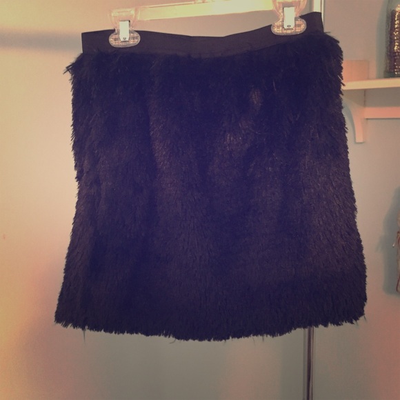 Petticoat Alley black fur skirt - Picture 1 of 1