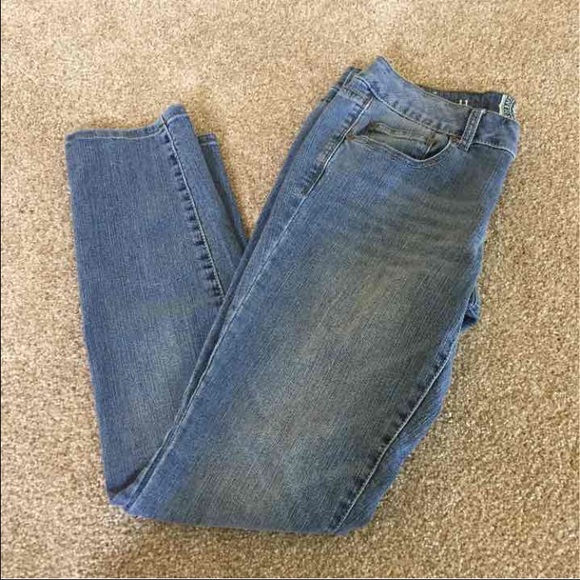 Skinny jeans