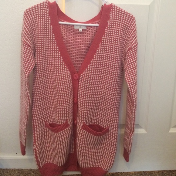 Sweater - Picture 1 of 1