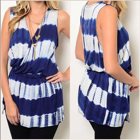 Tie Dye Cinched Waist Tunic - Picture 4 of 4