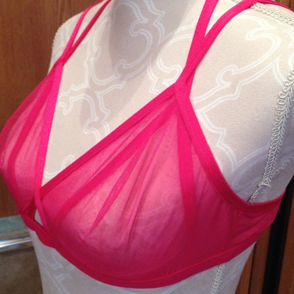 🎀Victoria's Secret bralette NWT M - Picture 3 of 4