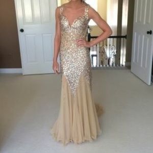 Gold sparkly prom dress