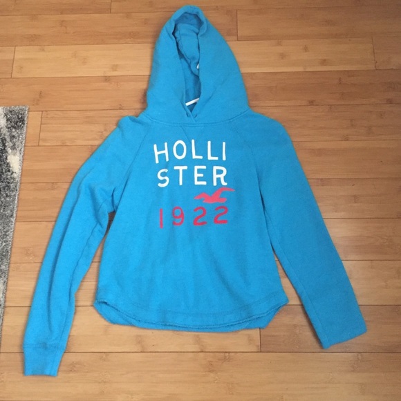 Hollister sweatshirt