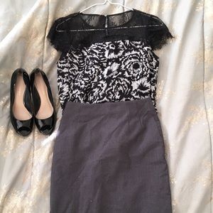 Ann Taylor lace top -XS