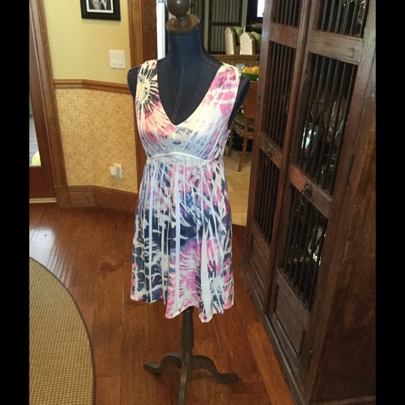TWO, 2, TWO, DRESSES!