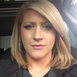 Meet your Posher, Chrystal