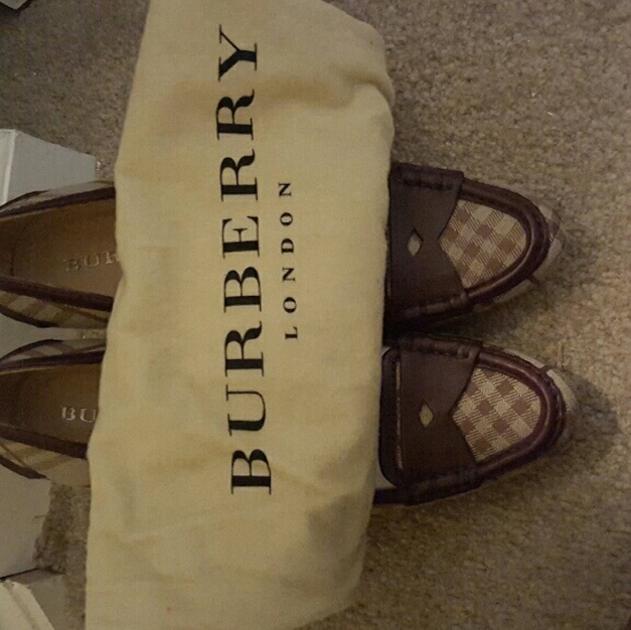 Burberry Shoes - Burberry pumps