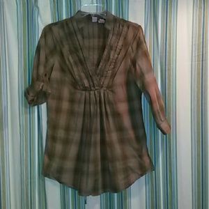 Detailed plaid tunic......Love On a Hanger