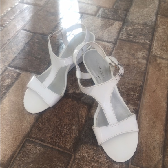 Cute spring wedge sandals!💕