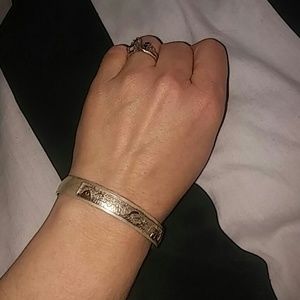 Tsk Navaho Indian Sterling silver Cuff