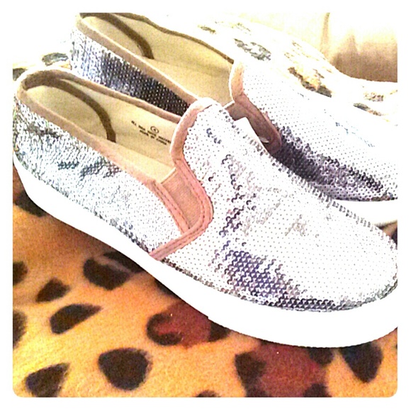 JustFab Shoes - Shoes