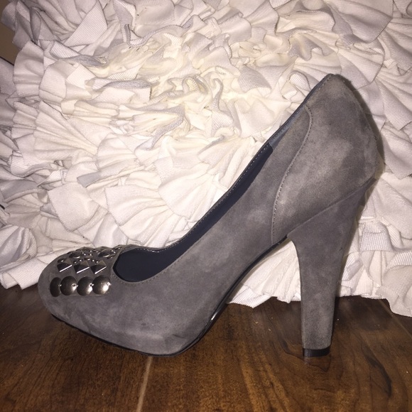 BCBGeneration Heels - Picture 2 of 4