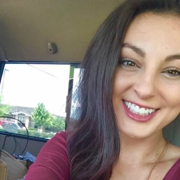 Meet your Posher, Hannah - Picture 1 of 1