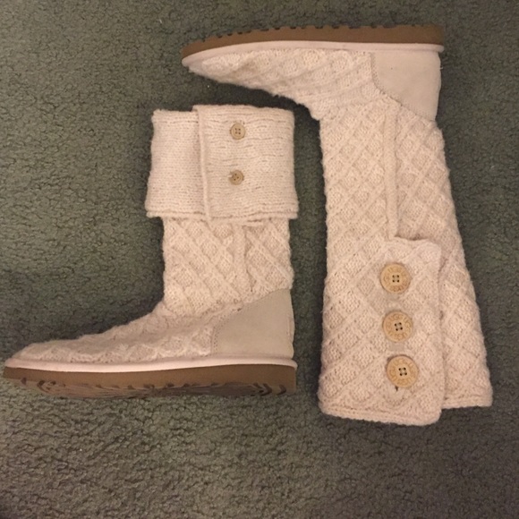 Classic Cardy Uggs