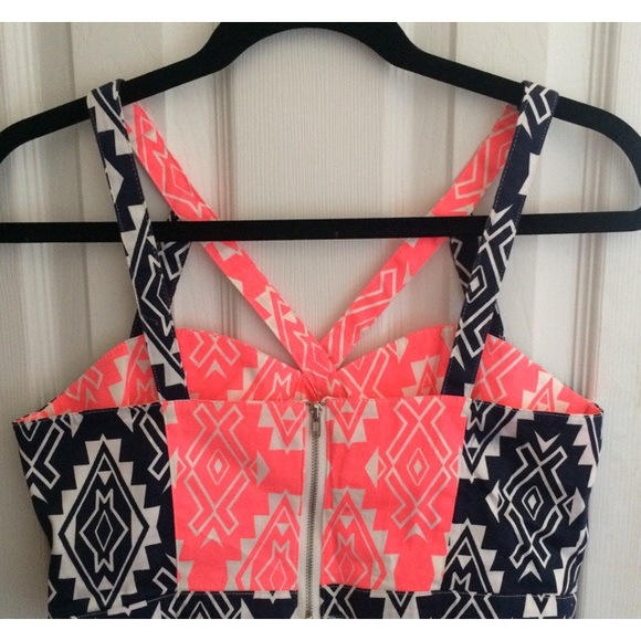 Aztec Strappy Top + High Waisted Short Bundle - Picture 2 of 4