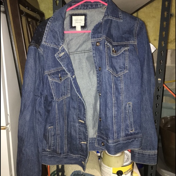 Forever 21 premium denim jacket size L