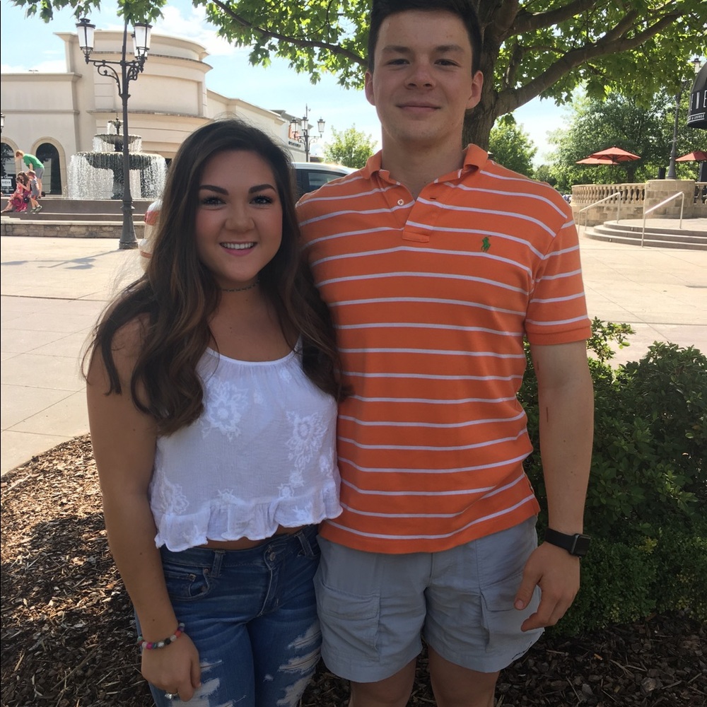 Meet your Posher, Alex