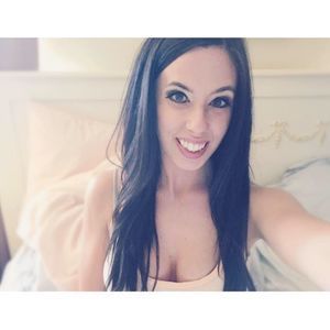 Meet your Posher, Dionne