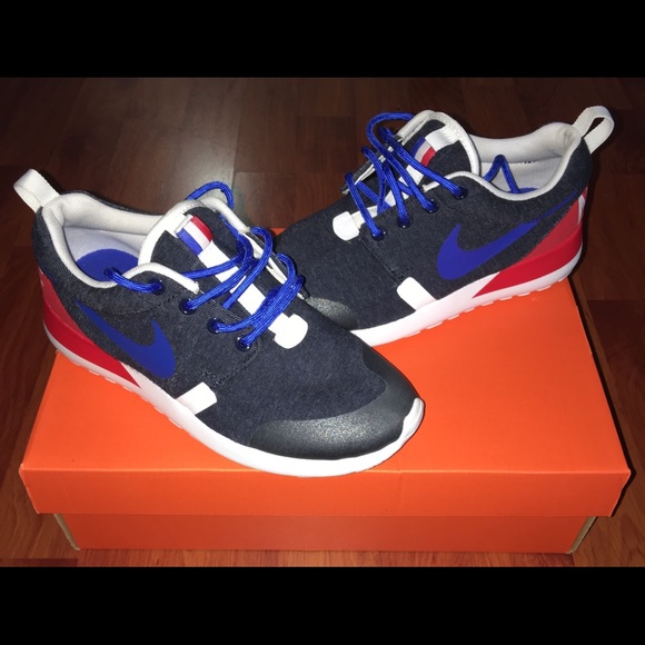Nike Roshe Run NW "France" - Picture 1 of 2