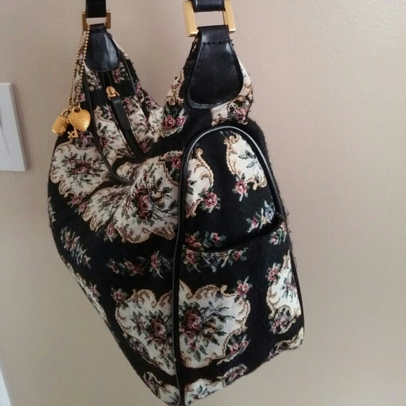 🌟🆕Purse🌟👜 - Picture 3 of 4
