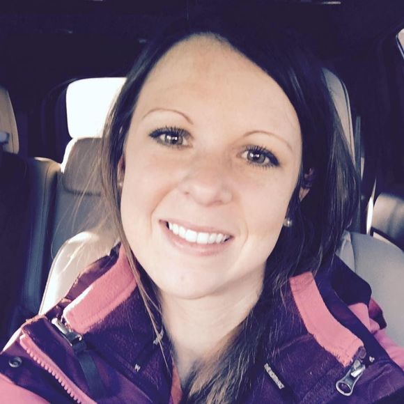 Meet your Posher, Holly - Picture 1 of 1