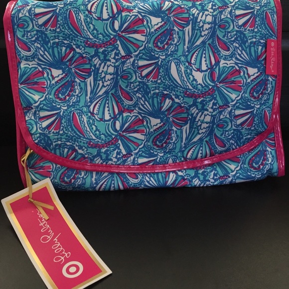 Lilly Pulitzer for Target Handbags - 🆕Nwt: Lily Pulitzer for Target travel case