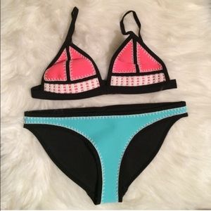 NWT Triangl Farrah set in summer serenade