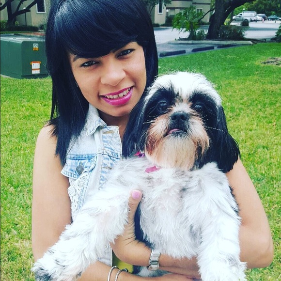 Meet your Posher, Lizbeth - Picture 3 of 4