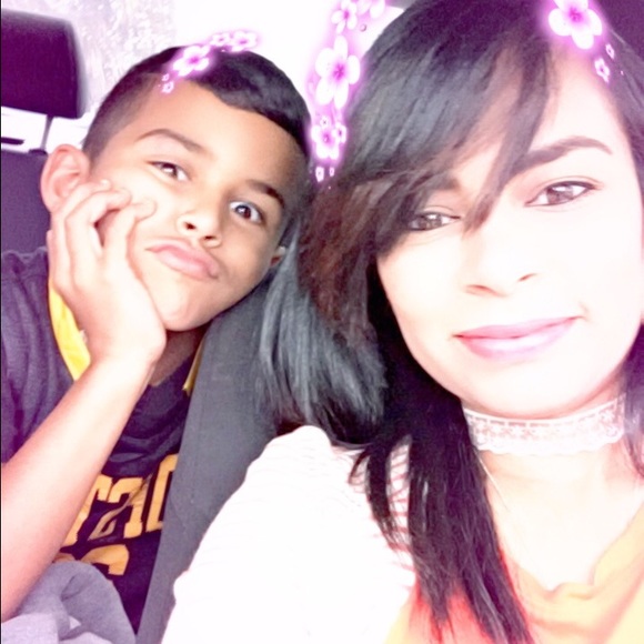 Meet your Posher, Lizbeth - Picture 4 of 4