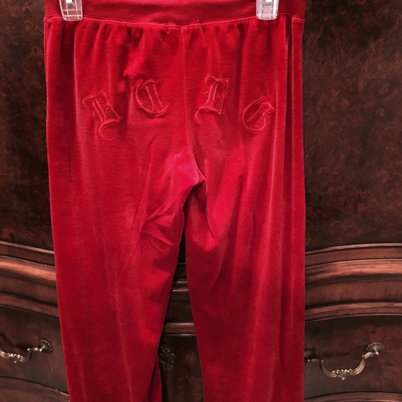 2 piece BCBG. NWOT strait legs w/ pulls to adjust - Picture 4 of 4