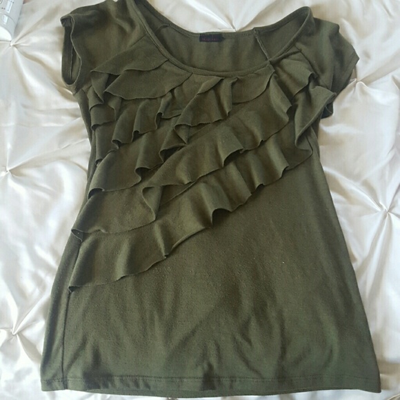Cute dressy casual shirt!