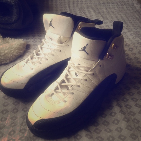 Taxis 12's Jordan's