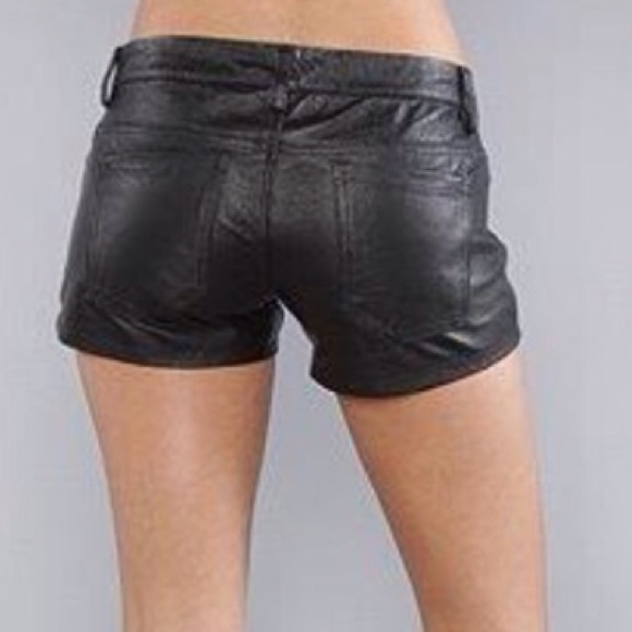 Blanknyc Pants - Blanknyc leather shorts