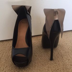 Open Toe Elle High Heels