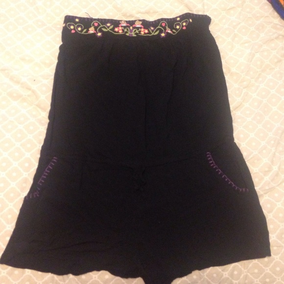 Cute Black Romper - Picture 1 of 3