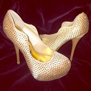 Cute Rhinestone Pump