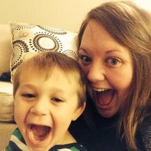 Meet your Posher, Stephanie