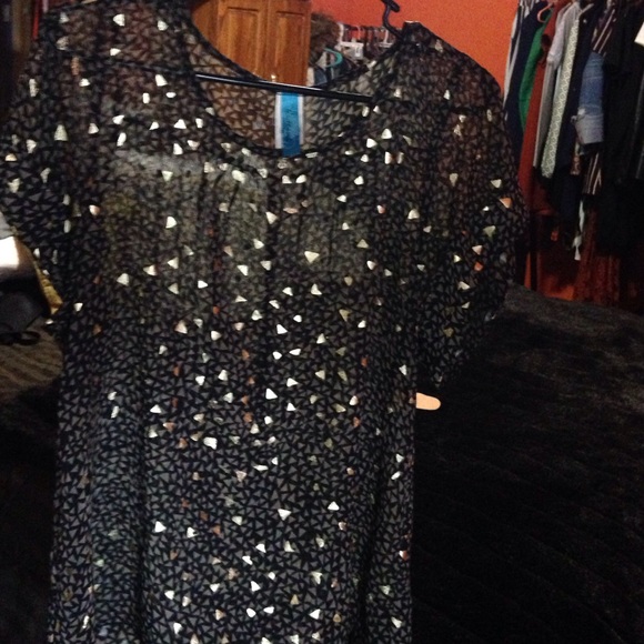 Francesca's brand size Medium, golden details