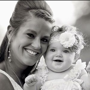 Meet your Posher, Whitney