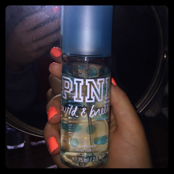 PINK mini Wild & Breezy Body Mist
