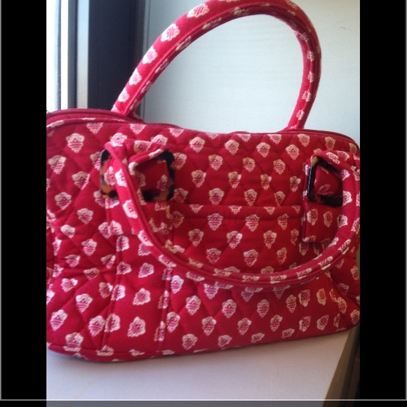 Retired Vera Bradley Lucy bag.