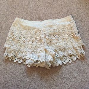 ✨FLASH SALE✨ Lace shorts