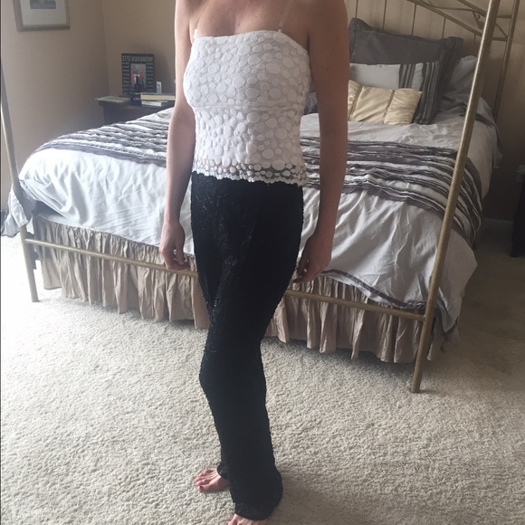 Fun circular strapless top - Picture 1 of 1